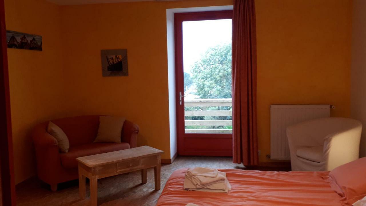 Les Hortensias Gr 34 - Chambres D'Hotes Trevou-Treguignec Экстерьер фото